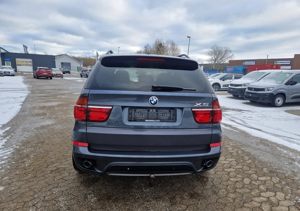 BMW X5 cena 65900 przebieg: 217000, rok produkcji 2012 z Przecław małe 497